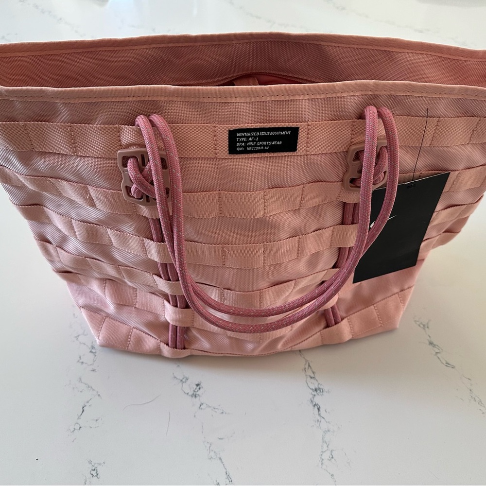 Nike Sportswear Tote Bag